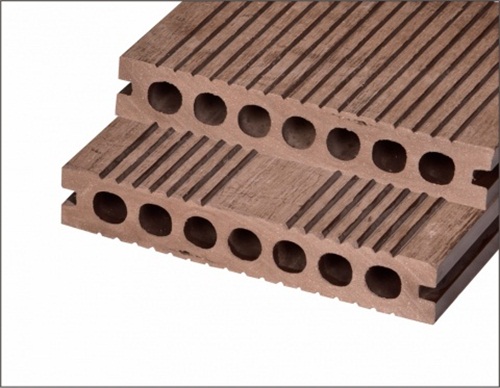 成都木塑地板厂家浅谈：塑木材料制作的房子是否存在安全隐患